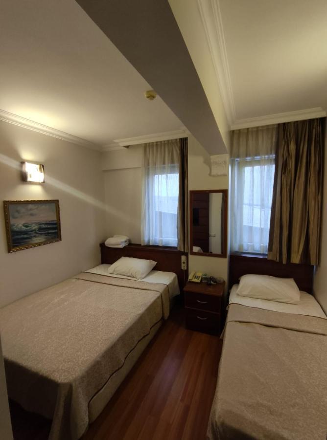 Hotel Nayla อิสตันบูล ภายนอก รูปภาพ